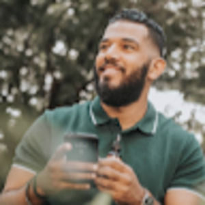 Meet your Posher, Carlos